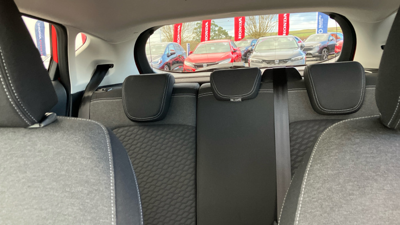 Ford Fiesta 1.0 EcoBoost Hybrid mHEV 125 Titanium 5dr Auto Petrol Hatchback